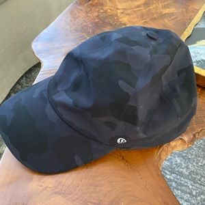 Lululemon Fast and Free Running Hat black camo